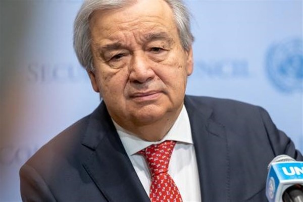 Antonio Guterres, insanlığın 1,5 santigrat derecelik iklim hedefini kaçırdığını söyledi