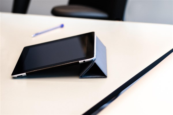 Al-Misned, Sudanlı mevkidaşıyla görüştü