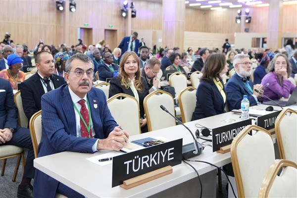 Bakan Tekin: Yapay zekayı, sürdürülebilir anlayışla eğitim sistemimize entegre ettik