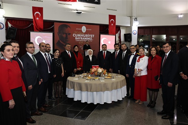 Başkan Kahveci, Cumhuriyet Bayramı Resepsiyonuna katıldı