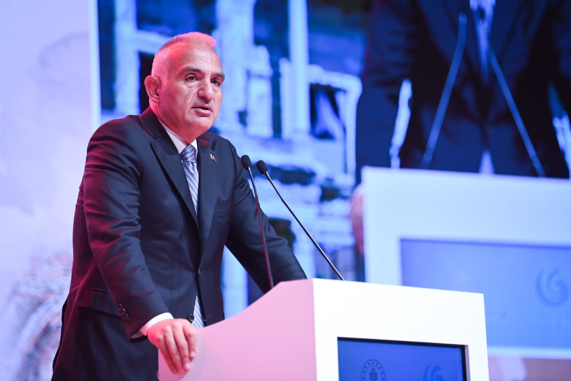 Bakan Ersoy: 2025 yılının 9 ayında 50 milyon ziyaretçiyi ağırladık